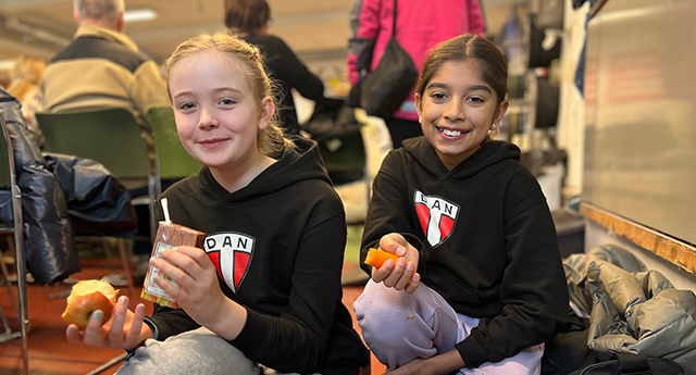 Ea og Nora til DM ungdom_slide_poster